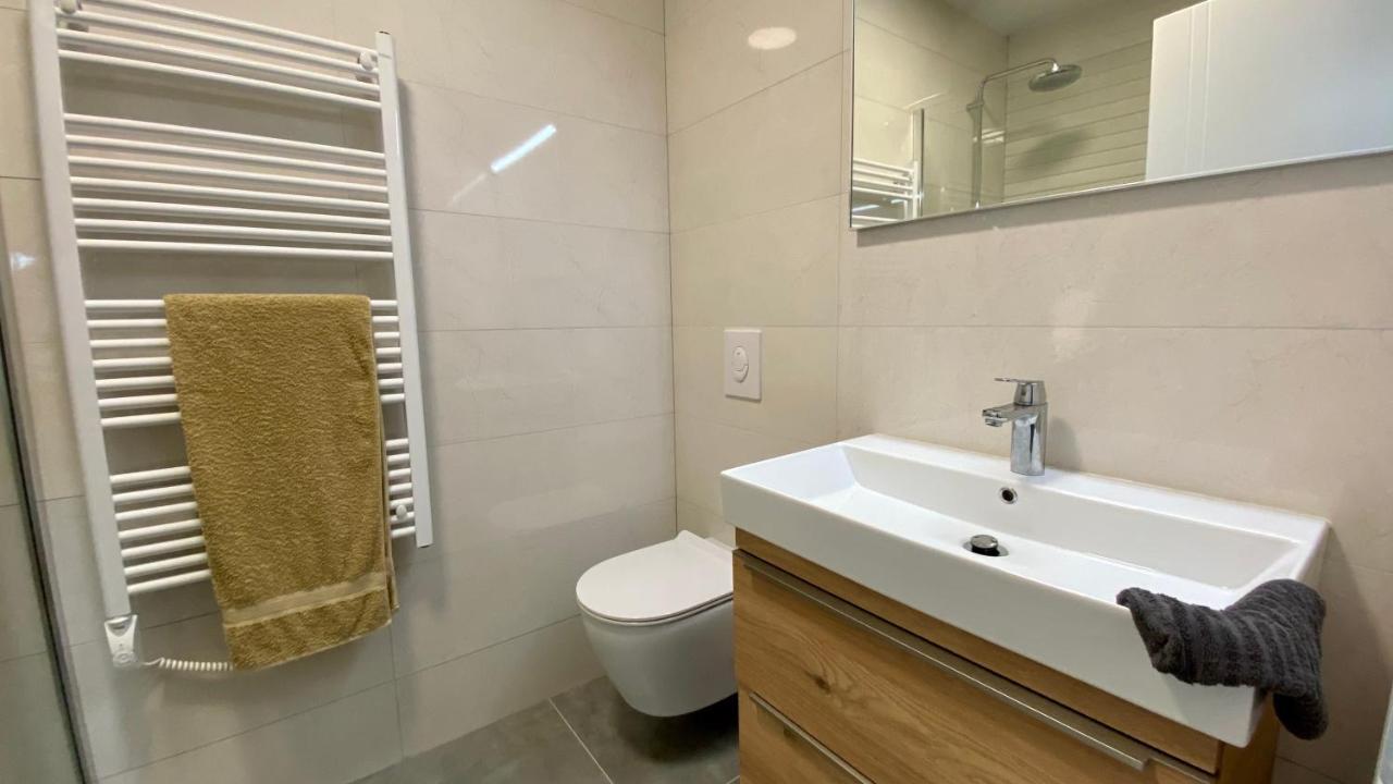 Makazura Sunset Apartamento Makarska Exterior foto